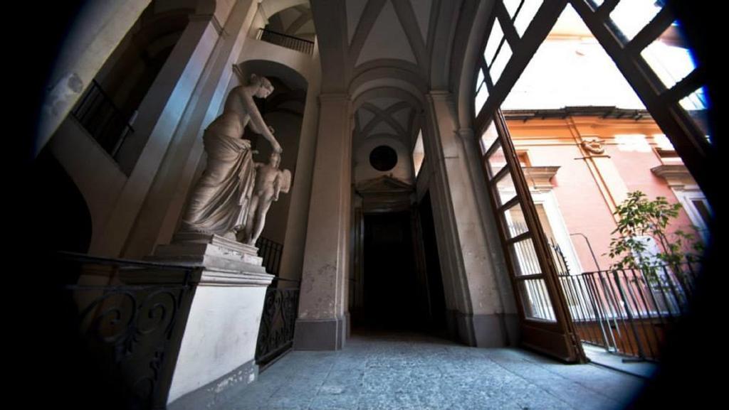 B&B Palazzo Ruffo Di Bagnara Napels Buitenkant foto